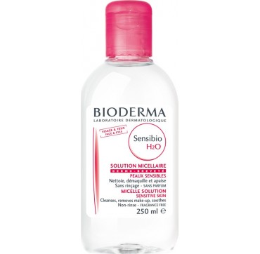 BIODERMA SENSIBIO H2O ΔΙΑΛΥΜΑ ΚΑΘΑΡΙΣΜΟΥ 250ml BIODERMA SENSIBIO H2O ΔΙΑΛΥΜΑ ΚΑΘΑΡΙΣΜΟΥ 250ML
